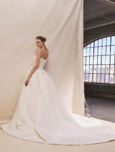 Oscar de la Renta Bridal Spring 2026: A Love Letter to Modern Romance